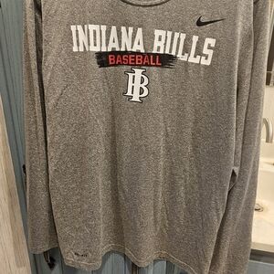 NEW Indiana Bulls Nike Large